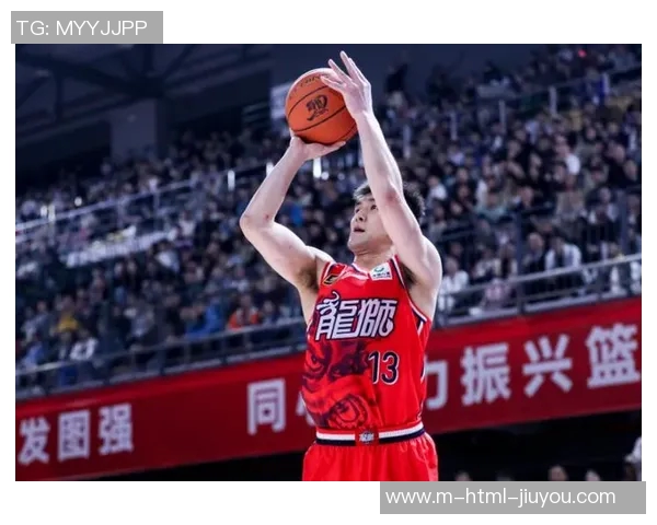 郭艾伦领衔中国男篮新征程展现拼搏精神与团队合作的决心与信念